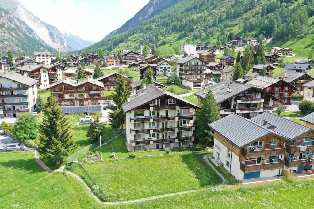 Enjoy The View Apartment Close To Zermatt With Parking تاش المظهر الخارجي الصورة